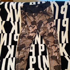 Rocky Mountain Front Camo Leggings